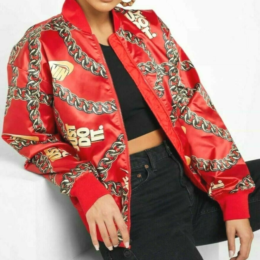 NIKE WOMEN'S SPORTSWEAR ICON CLASH SATIN BOMBER